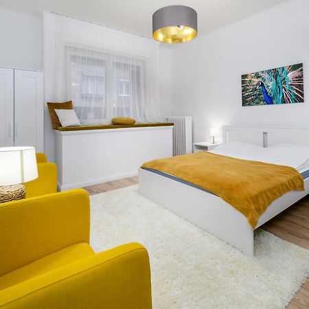 Stylish Spot By The River Danube Budapest Extérieur photo