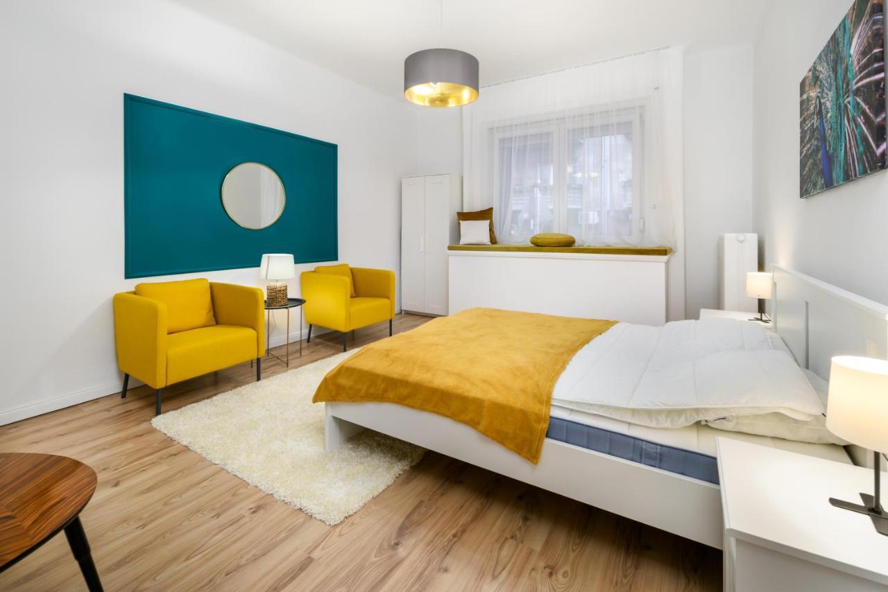 Stylish Spot By The River Danube Budapest Extérieur photo